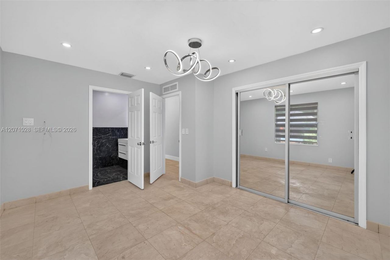 10890 SW 95th St, Miami, FL 33176 Photo