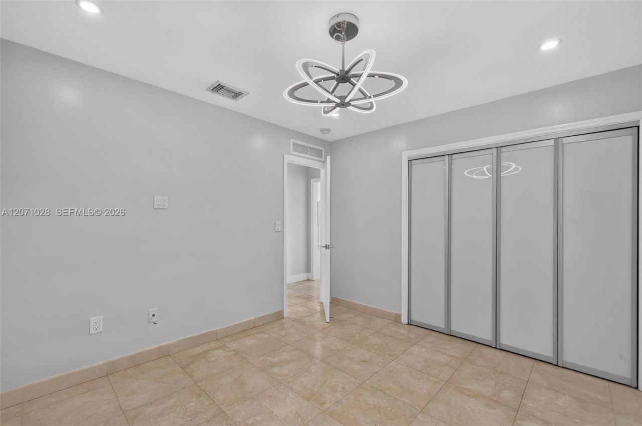 10890 SW 95th St, Miami, FL 33176 Photo