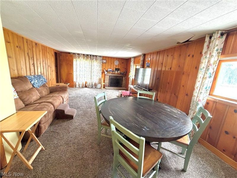 211 Yoder Avenue NE, Sugarcreek, OH 44681 Photo 22
