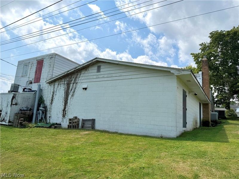211 Yoder Avenue NE, Sugarcreek, OH 44681 Photo 39