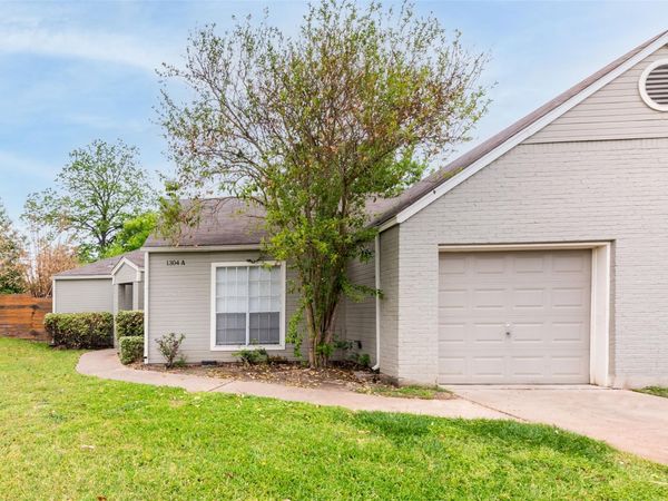 1304 Danbury Square SQ, Unit A, Austin, TX 78723
