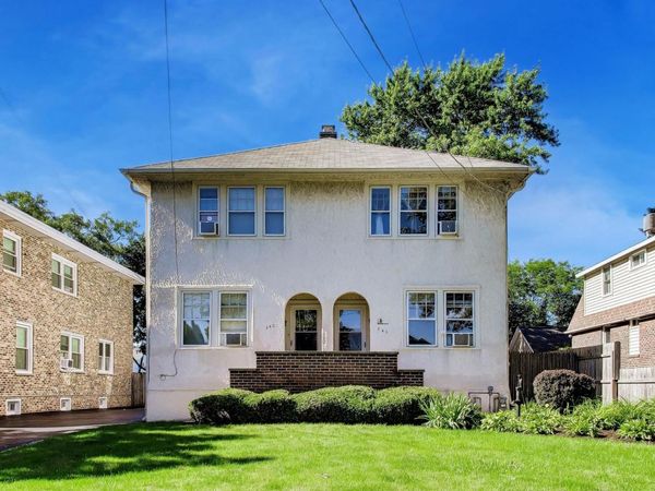 240 & 242 Highwood Avenue , Highwood, IL 60040