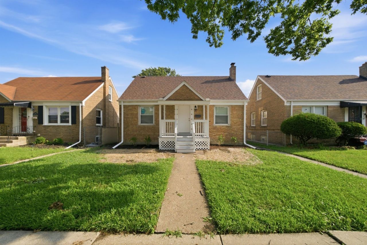 3606 Madison Street, Bellwood, IL 60104 Main Photo