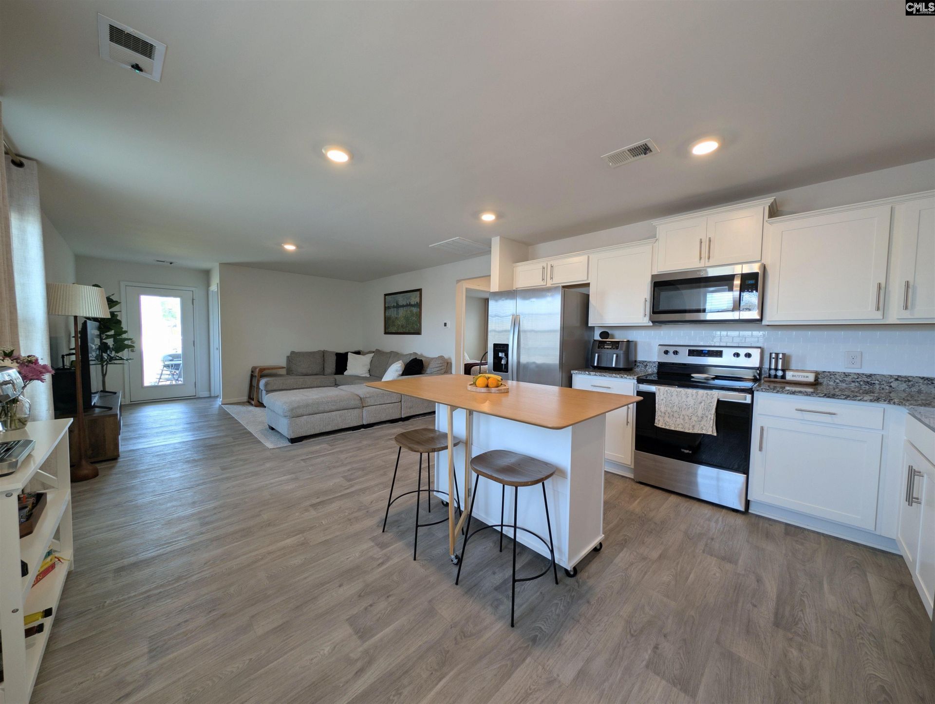 1120 Belmont Green Road  Photo 6