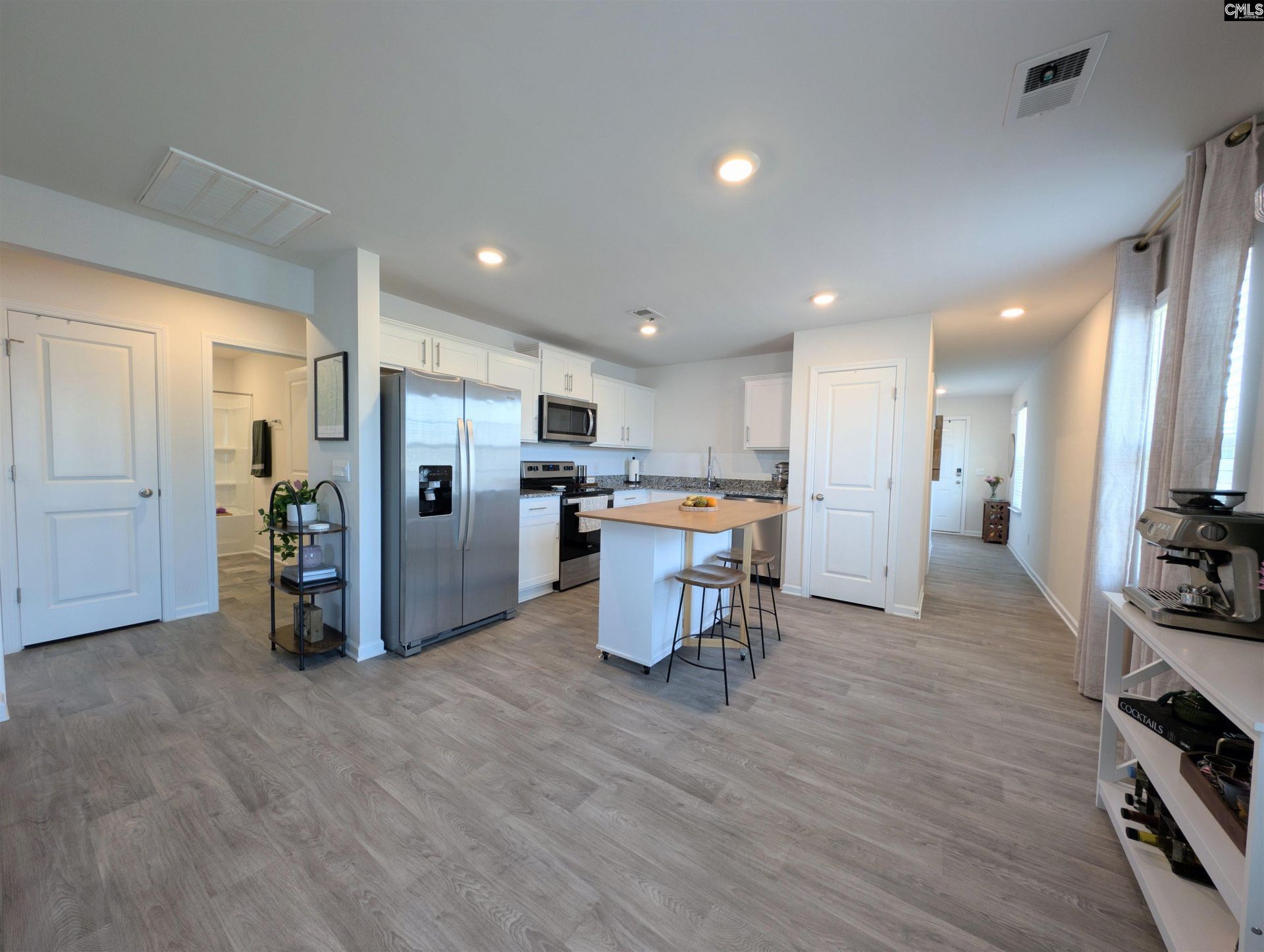 1120 Belmont Green Road  Photo 7