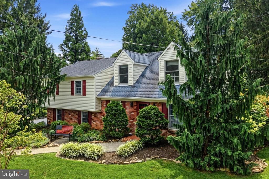 1279 COUNTRY LANE , WEST CHESTER, PA 19380