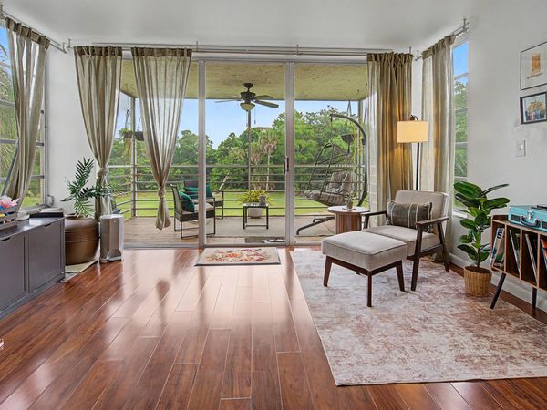 3930 OAKS CLUBHOUSE Drive, Unit 304, Pompano Beach, FL 33069