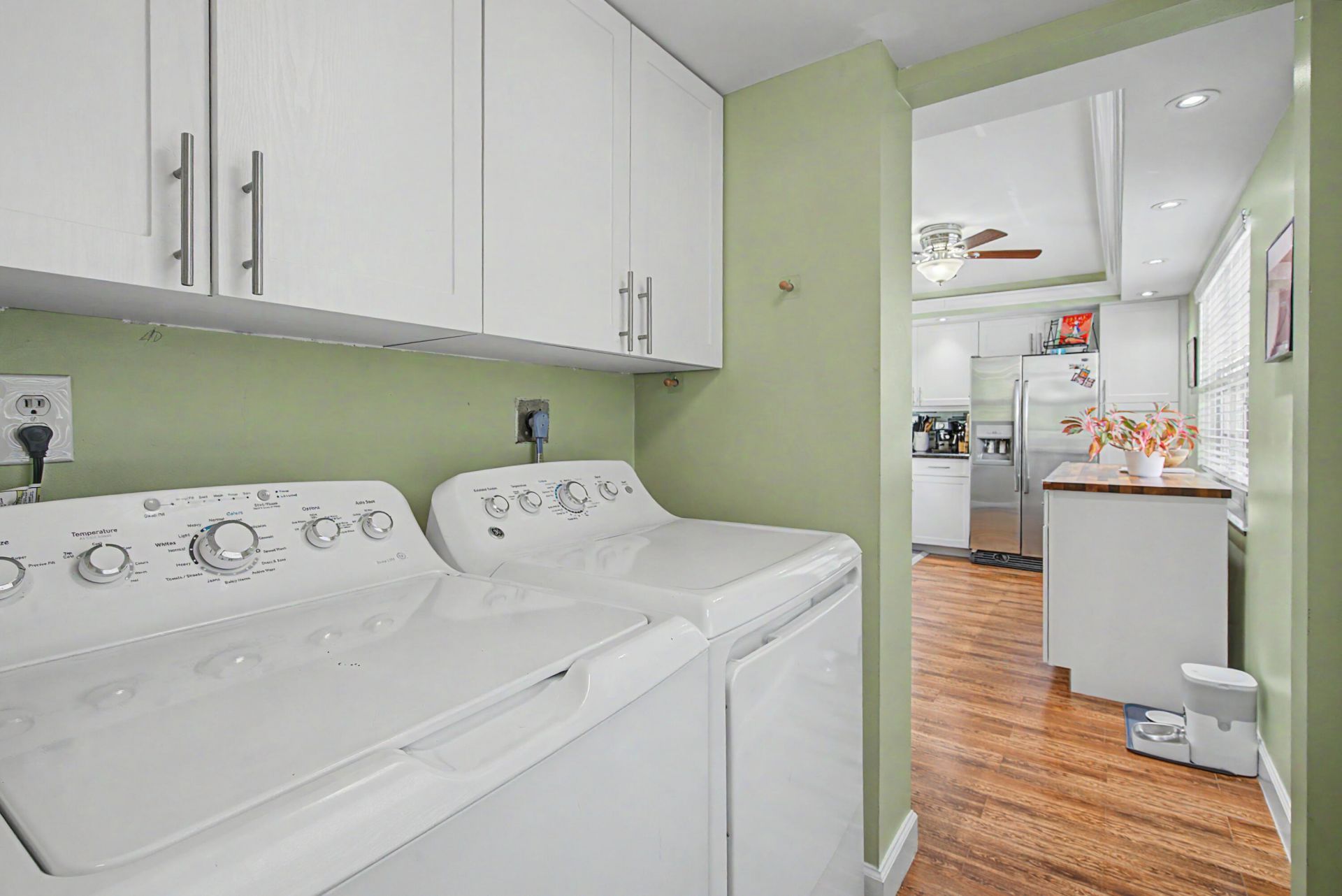 3930 Oaks Clubhouse Drive, Unit 304, Pompano Beach, FL 33069 Photo