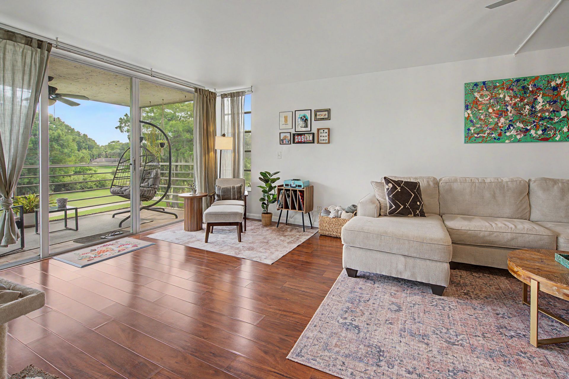 3930 Oaks Clubhouse Drive, Unit 304, Pompano Beach, FL 33069 Photo