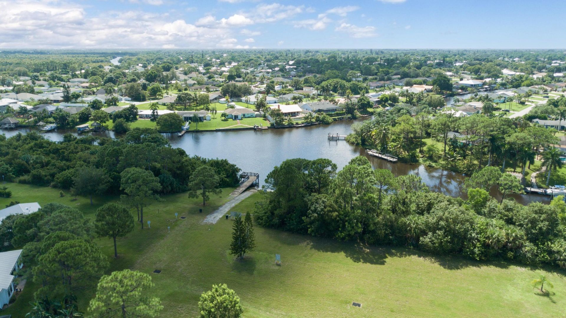 532 NE Canoe Park Circle, Port Saint Lucie, FL 34983 Photo