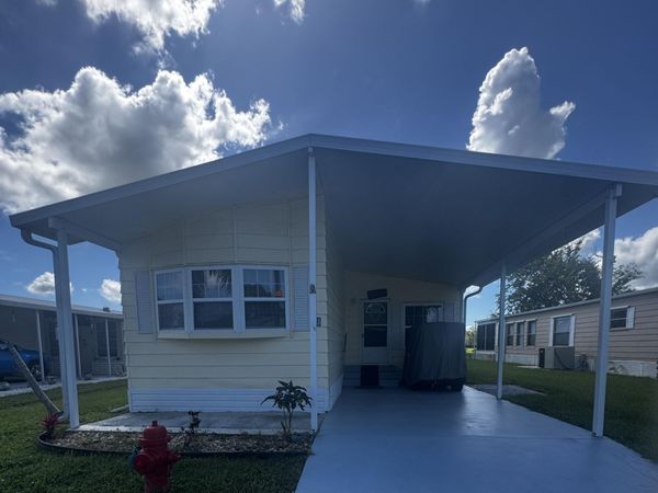 3 Ecuador Court Court, Fort Pierce, FL 34951