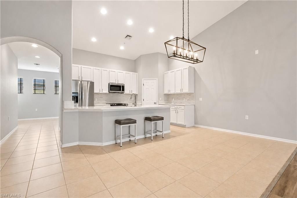 14758 Calusa Palms Dr , Unit 203, Fort Myers, FL 33919 Photo
