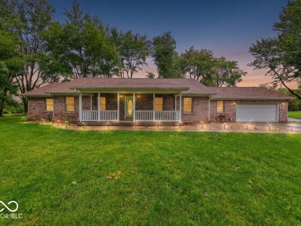 2350 Fox Drive, Franklin, IN 46131