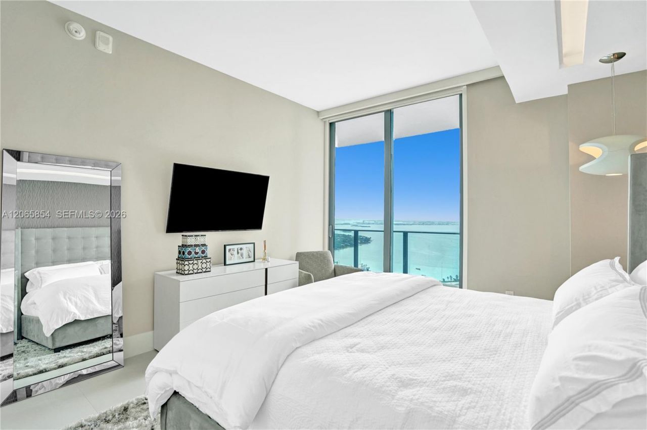 501 NE 31st St , Unit PH4102, Miami, FL 33137 Photo