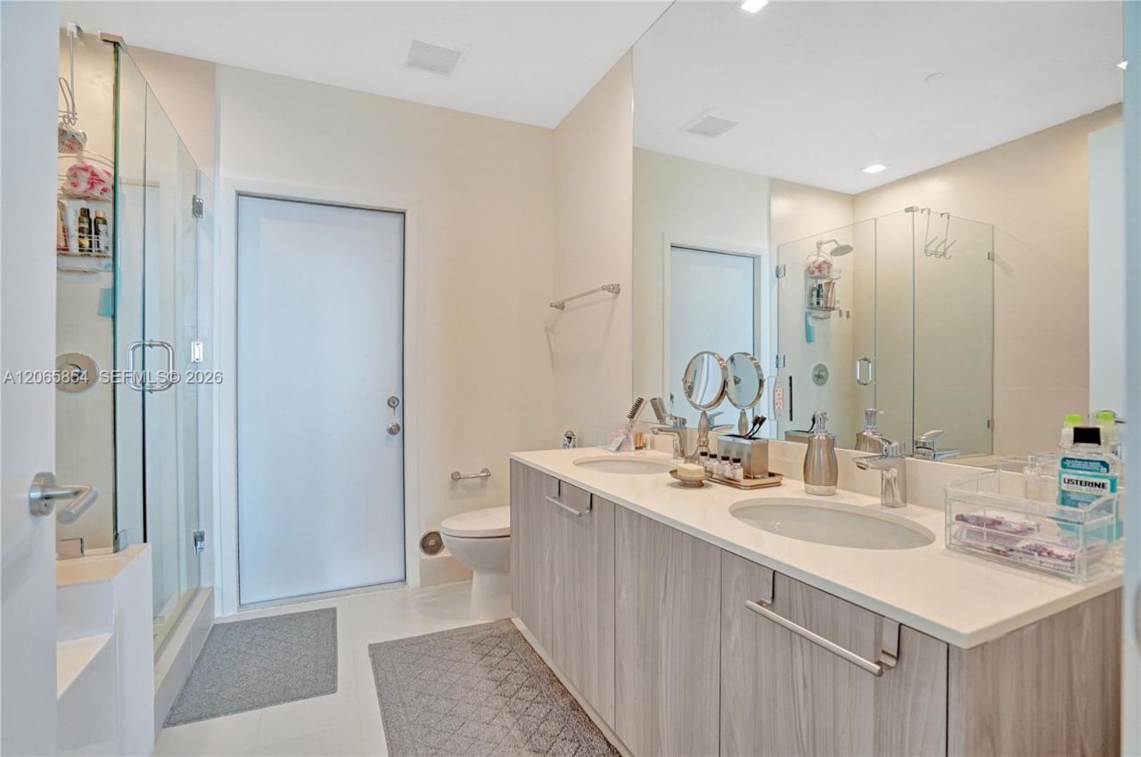 501 NE 31st St , Unit PH4102, Miami, FL 33137 Photo