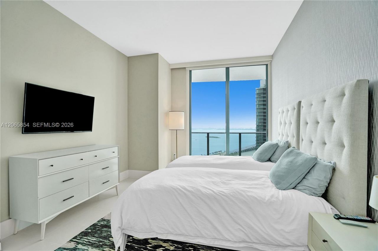501 NE 31st St , Unit PH4102, Miami, FL 33137 Photo