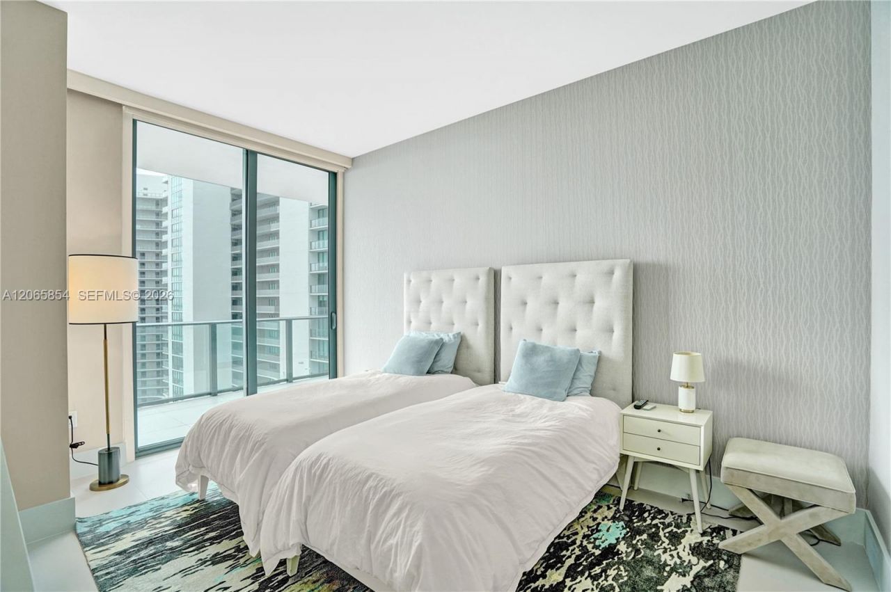 501 NE 31st St , Unit PH4102, Miami, FL 33137 Photo