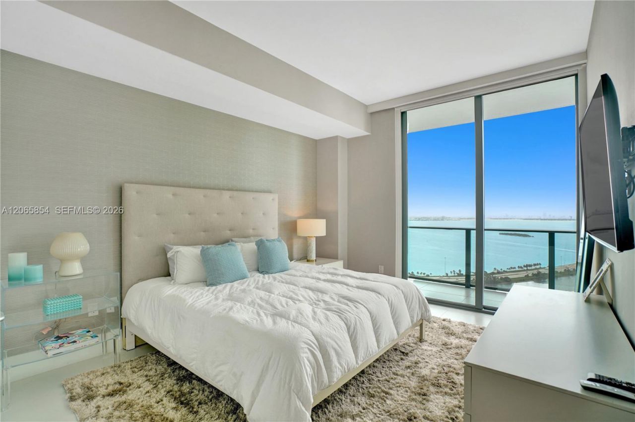 501 NE 31st St , Unit PH4102, Miami, FL 33137 Photo