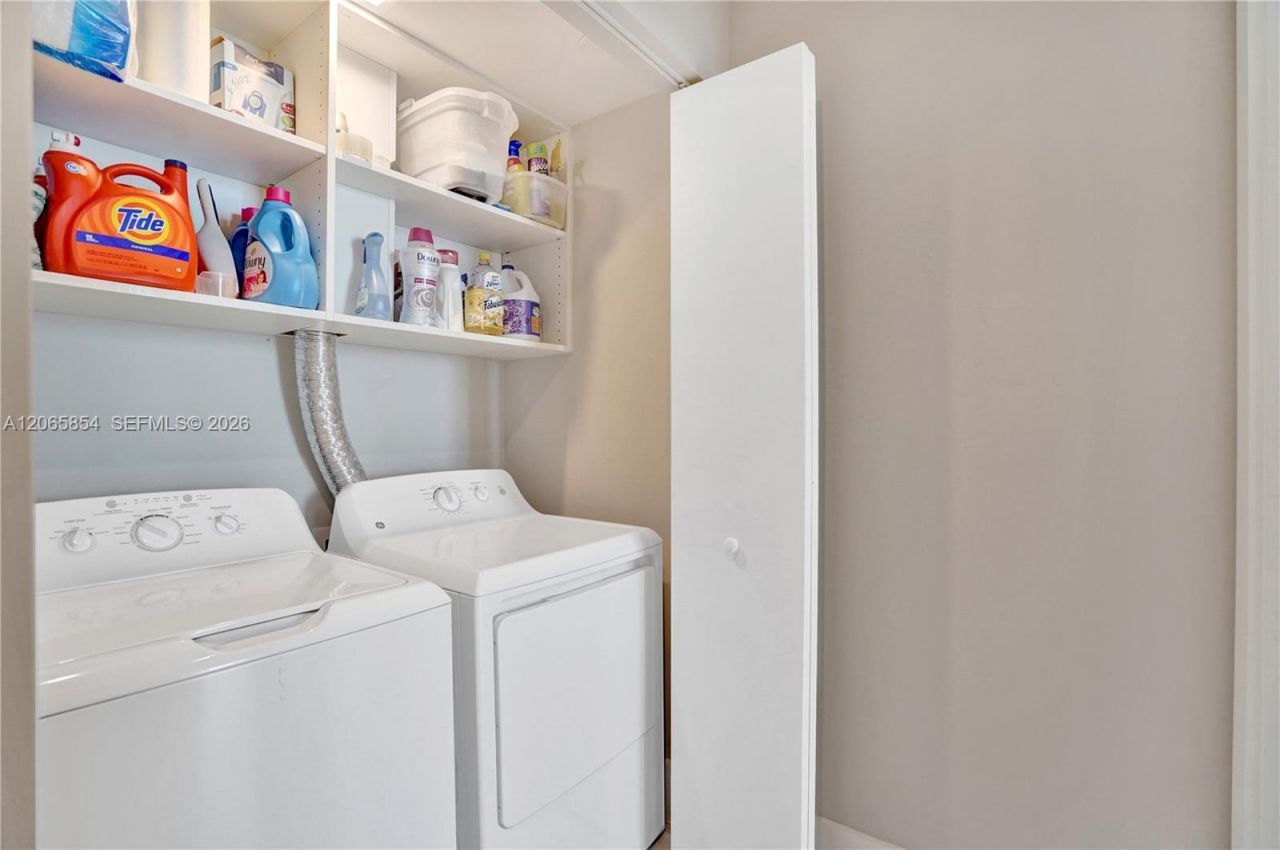 501 NE 31st St , Unit PH4102, Miami, FL 33137 Photo