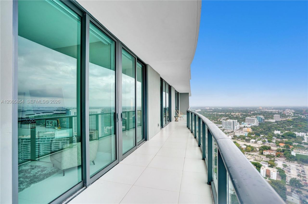 501 NE 31st St , Unit PH4102, Miami, FL 33137 Photo