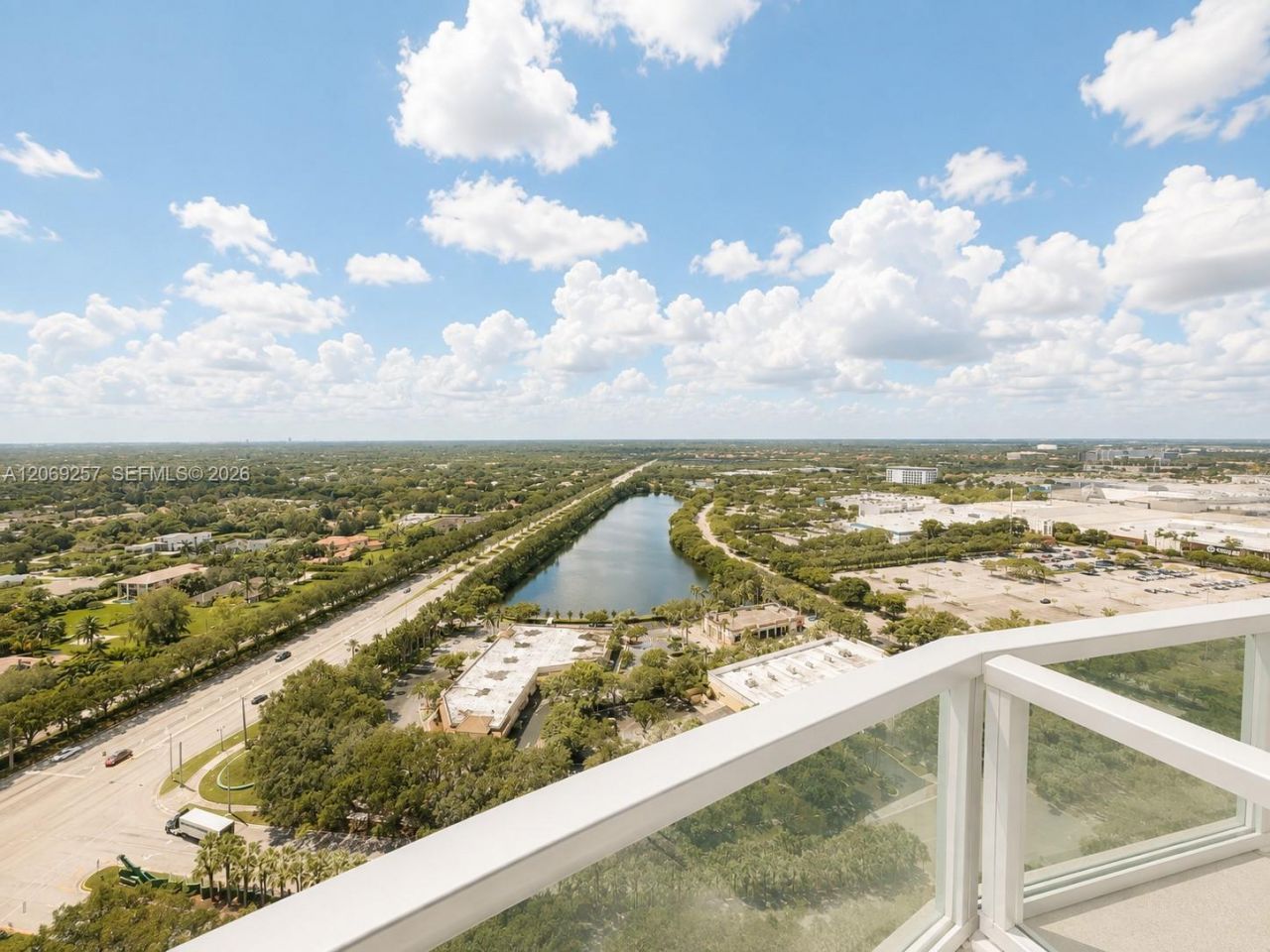 2681 N Flamingo Rd, Unit 2705S, Sunrise, FL 33323 Photo