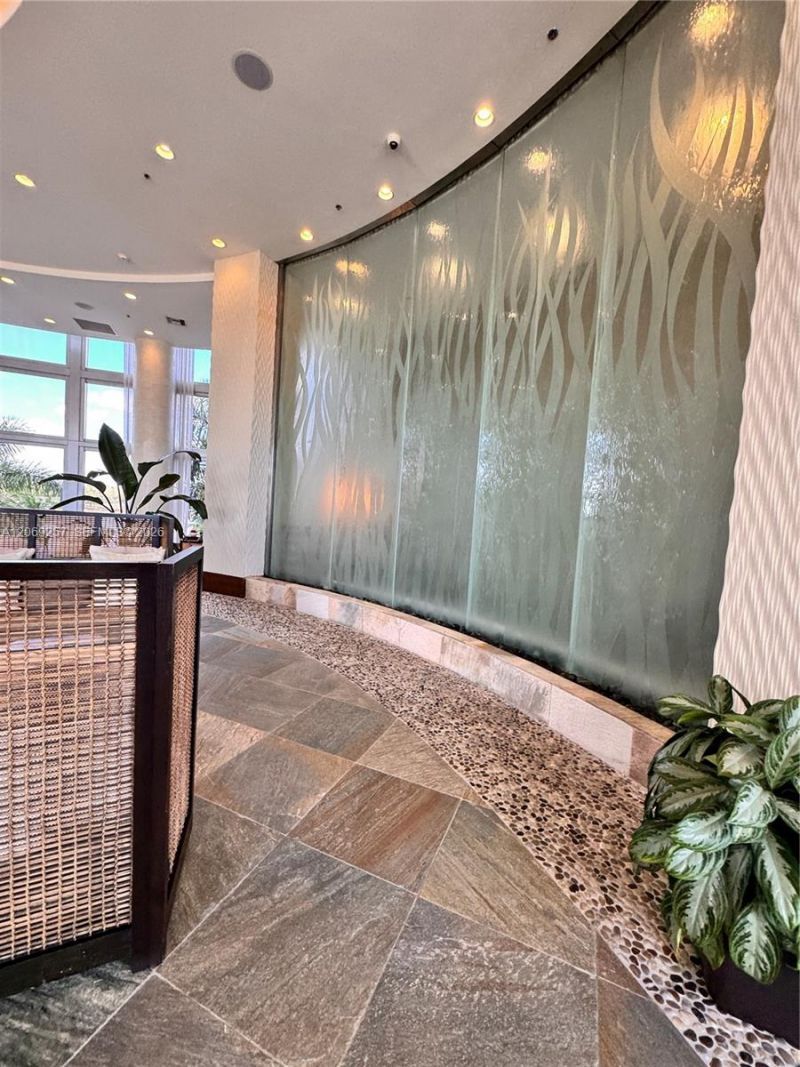 2681 N Flamingo Rd, Unit 2705S, Sunrise, FL 33323 Photo