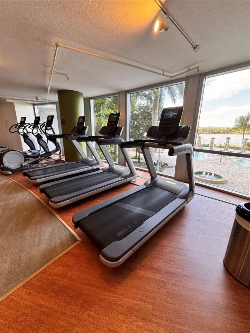 2681 N Flamingo Rd, Unit 2705S, Sunrise, FL 33323 Photo