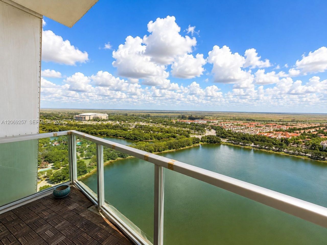 2681 N Flamingo Rd, Unit 2705S, Sunrise, FL 33323 Photo