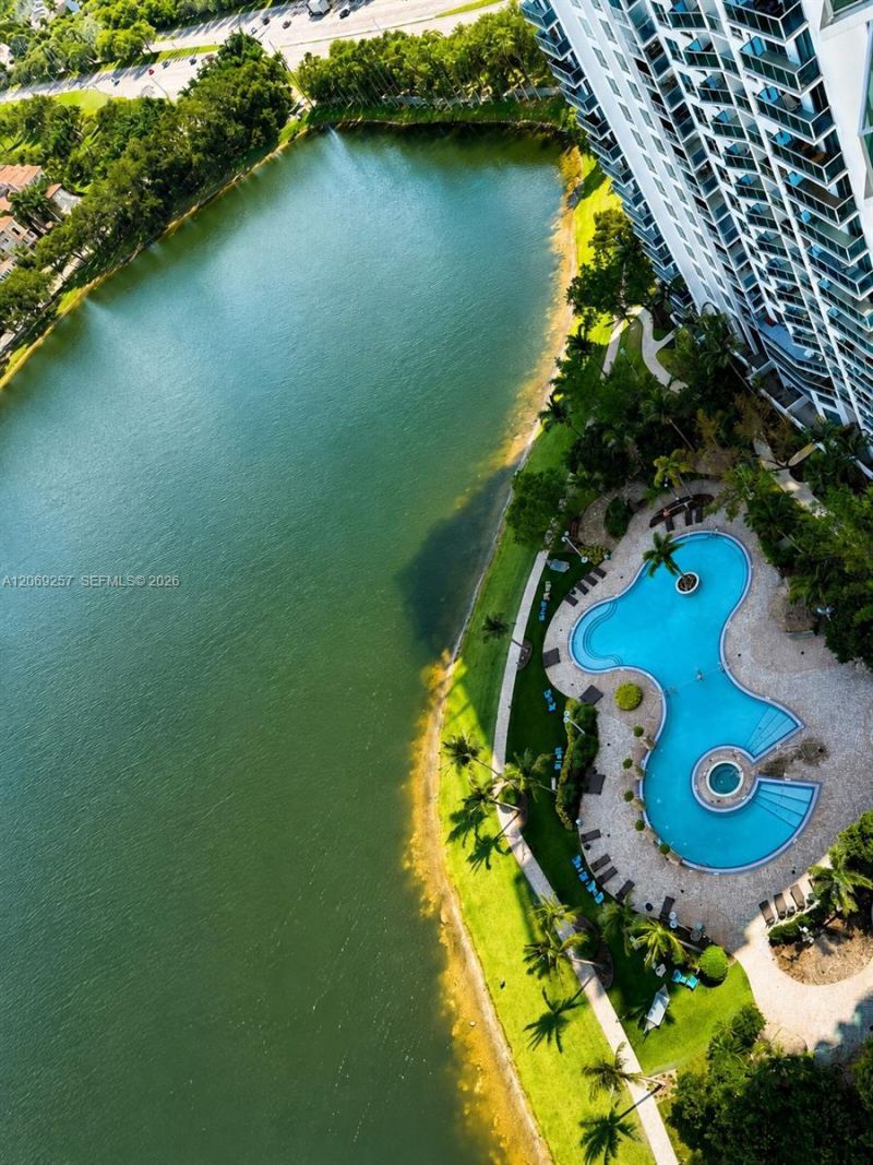 2681 N Flamingo Rd, Unit 2705S, Sunrise, FL 33323 Photo