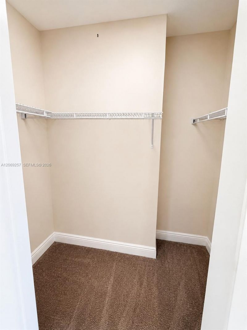 2681 N Flamingo Rd, Unit 2705S, Sunrise, FL 33323 Photo