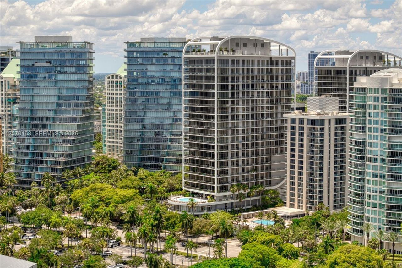 2655 S Bayshore Dr, Unit 1801-02, Miami, FL 33133 Photo