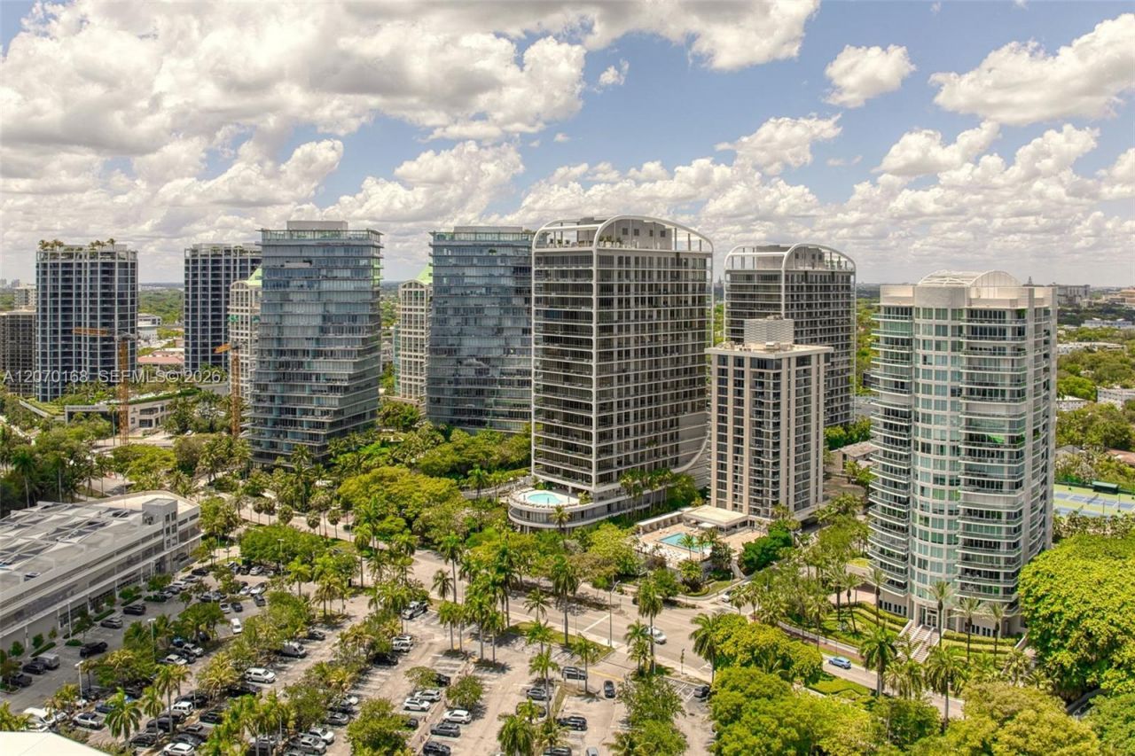 2655 S Bayshore Dr, Unit 1801-02, Miami, FL 33133 Photo