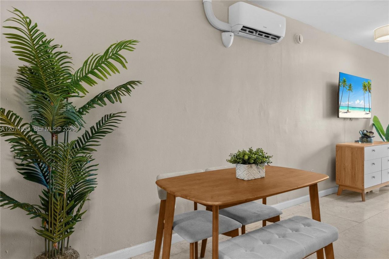 1685 Jefferson Ave, Unit 6, Miami Beach, FL 33139 Photo