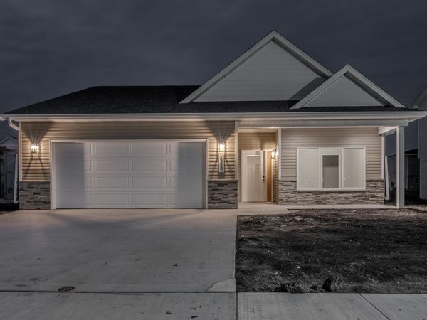 1897 19th Avenue N, Wahpeton, ND 58075