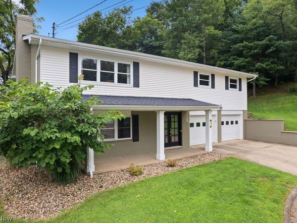 4611 Carole Drive, Vienna, WV 26105