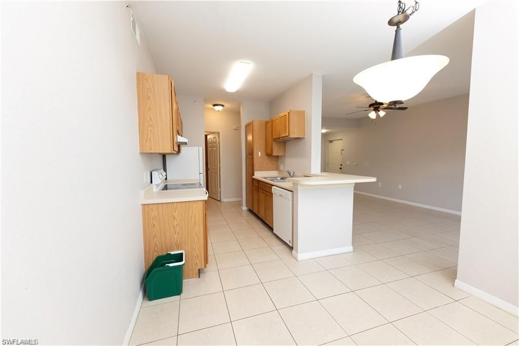 7975 Preserve Cir, Unit 1013, Naples, FL 34119 Photo