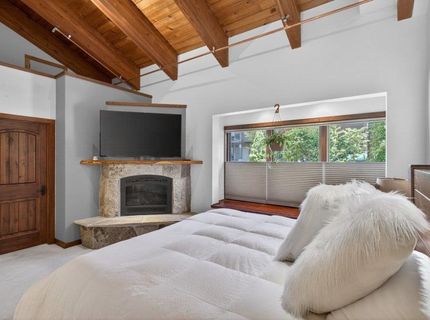 15735 Donner Pass Road , Unit #A, Truckee, CA 96161 Photo