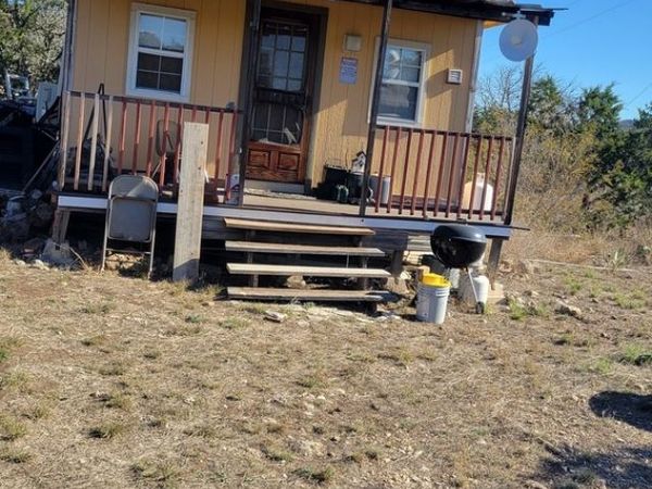 500 PRIVATE ROAD 3340, Sabinal, TX 78881