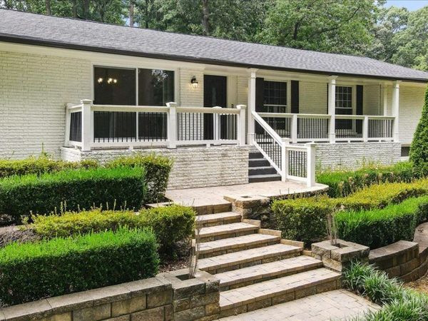 620 Spalding Drive, Sandy Springs, GA 30328