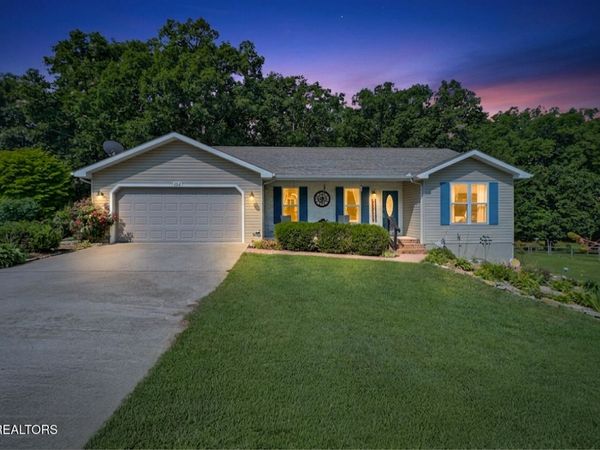 122 Sunset Ridge Drive, Crossville, TN 38571