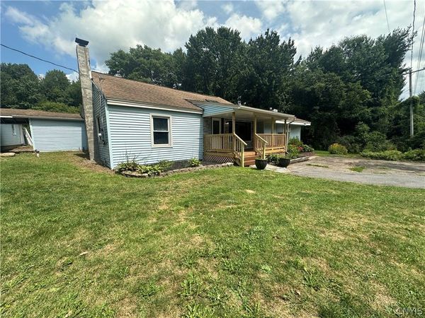 1355 Church Road , Baldwinsville, NY 13027