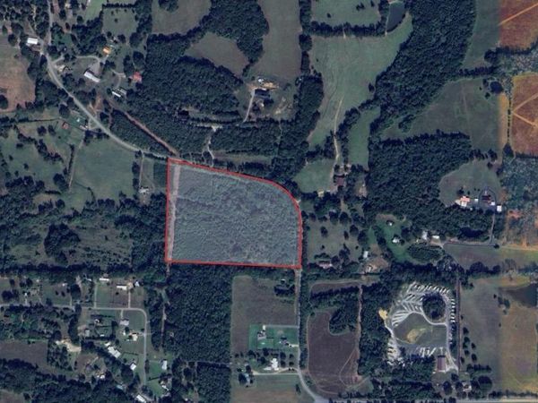 2099 Highway 319 , Austin, AR 72007