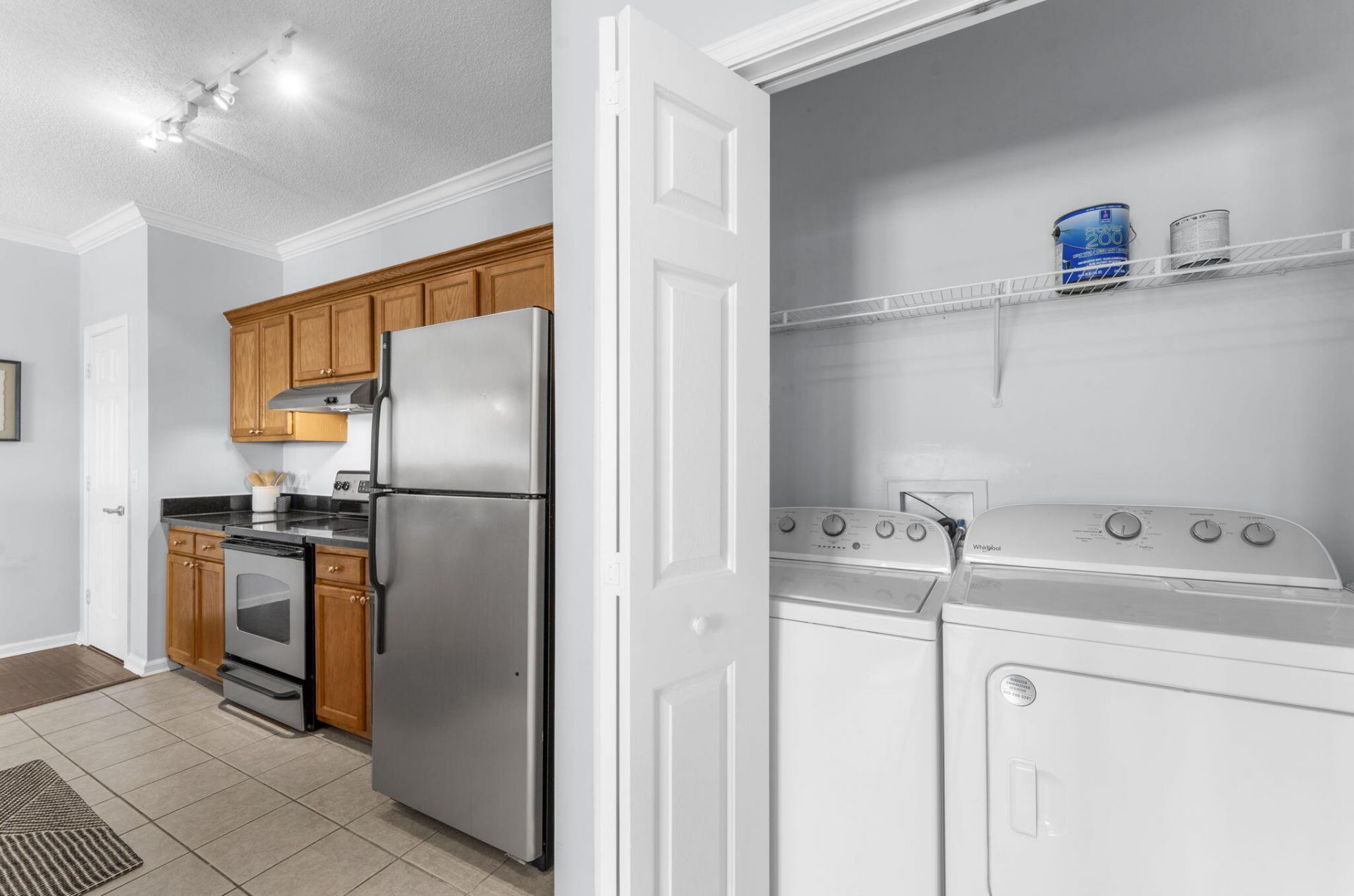 45 Sycamore Avenue Photo 16