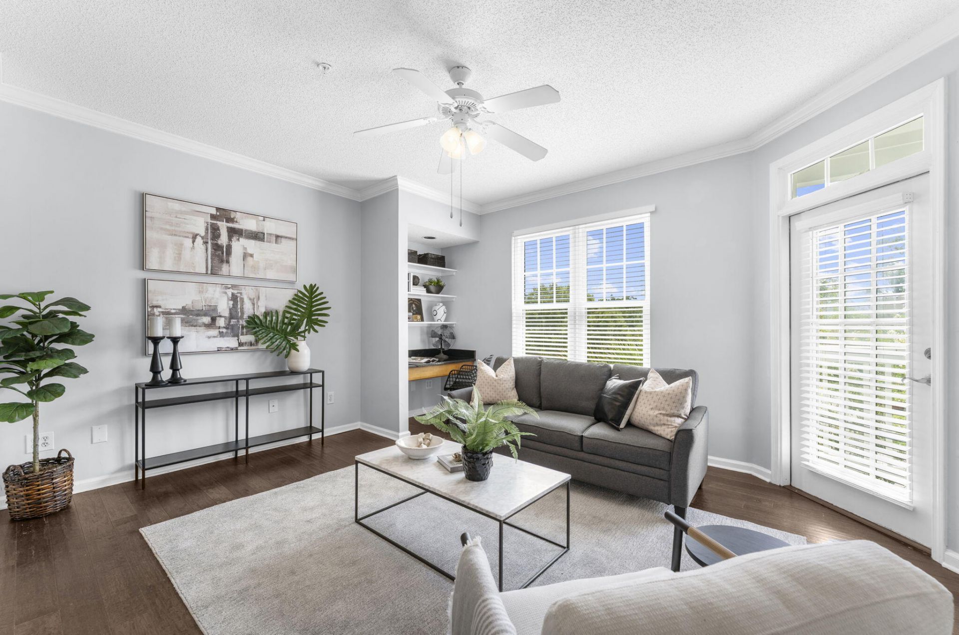 45 Sycamore Avenue Photo 4