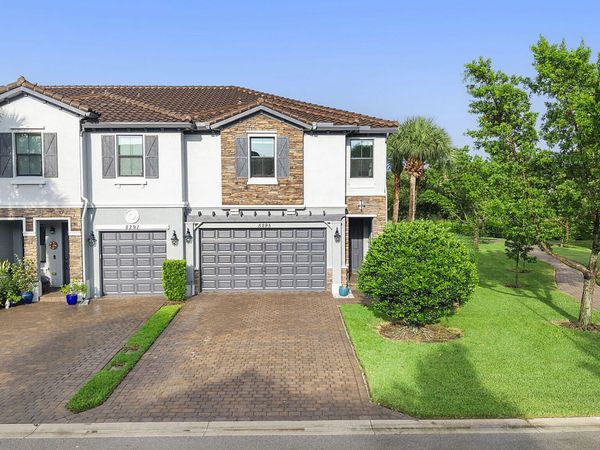 5295 Santa Maria Avenue, Boynton Beach, FL 33436