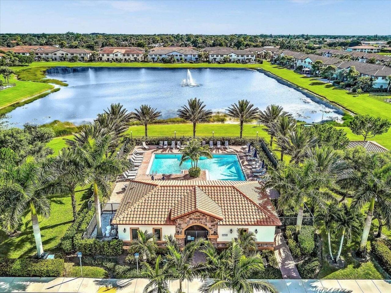 5295 Santa Maria Avenue, Boynton Beach, FL 33436 Photo