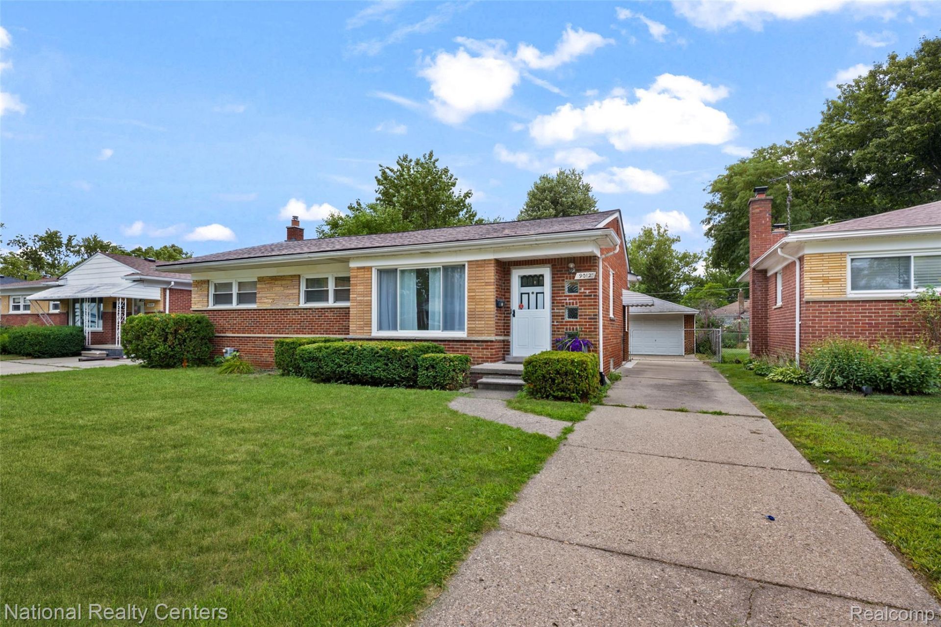 9012 Denne Street, Livonia, Mi 48150 Main Photo