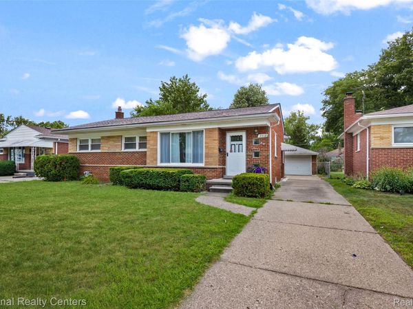 9012 Denne Street, Livonia, Mi 48150