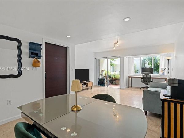 1914 SW 17th Ave , Unit 24, Miami, FL 33145