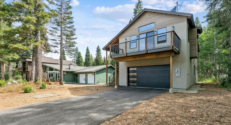 1234 E San Bernardino Avenue, South Lake Tahoe, CA 96150 Photo